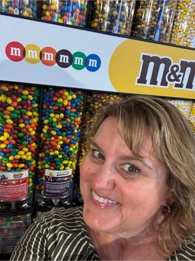 Meet your Posher, Malinda